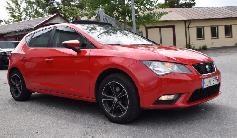 Seat Leon 1.2 TSI Euro 5 Panorama 5_Dörrar Svensksåld-13 full