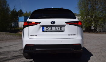 Lexus NX 300h AWD 2.5 AWD E-CVT F Sport Euro 6 Svensksåld-18 full