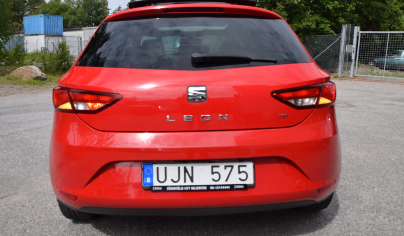 Seat Leon 1.2 TSI Euro 5 Panorama 5_Dörrar Svensksåld-13 full