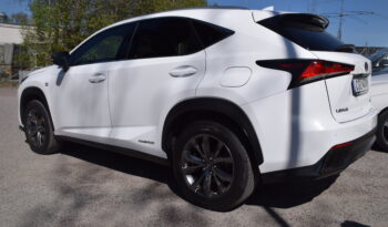 Lexus NX 300h AWD 2.5 AWD E-CVT F Sport Euro 6 Svensksåld-18 full