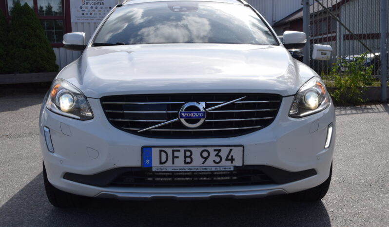 Volvo XC60 D4 Summum Panorama Navi Skinn Euro 6 Svensksåld-14 full