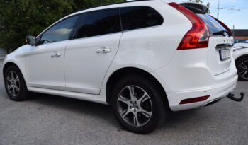 Volvo XC60 D4 Summum Panorama Navi Skinn Euro 6 Svensksåld-14 full