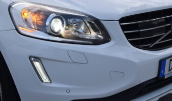 Volvo XC60 D4 Summum Panorama Navi Skinn Euro 6 Svensksåld-14 full