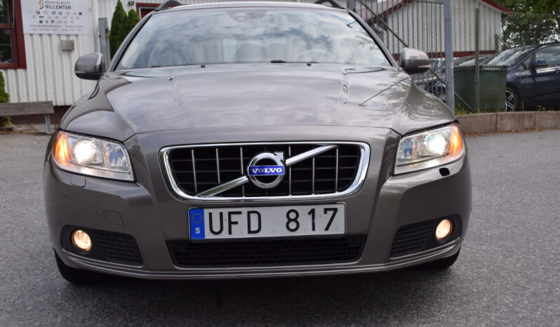 Volvo V70 T4F Powershift Momentum Euro 5 Svensksåld-12 full