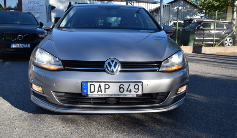 Volkswagen Golf 5-dörrar 1.4 TSI BMT Euro 5 B_Kamera Dragkrok Svensksåld-14 full