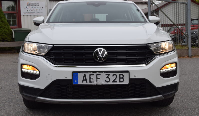 Volkswagen T-Roc 1.5 TSI Base Euro 6 P_Sensorer CarPlay Svensksåld-22 full