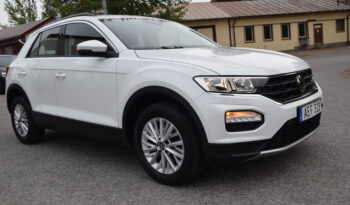 Volkswagen T-Roc 1.5 TSI Base Euro 6 P_Sensorer CarPlay Svensksåld-22 full