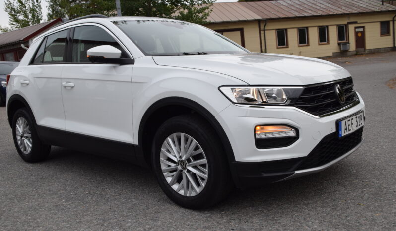 Volkswagen T-Roc 1.5 TSI Base Euro 6 P_Sensorer CarPlay Svensksåld-22 full