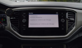 Volkswagen T-Roc 1.5 TSI Base Euro 6 P_Sensorer CarPlay Svensksåld-22 full