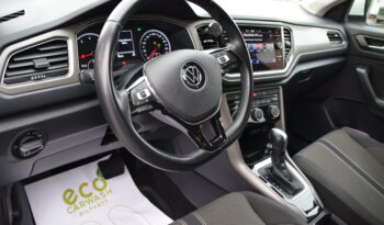 Volkswagen T-Roc 1.5 TSI Base Euro 6 P_Sensorer CarPlay Svensksåld-22 full