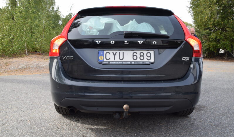 Volvo V60 D3 Momentum Taklucka Auto D_Värmare Euro 5 Svensksåld-12 full