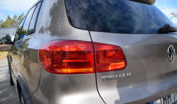 Volkswagen Tiguan 2.0 TDI 4Motion R_Line D_Värmare B_Kamera Svensksåld-15 full