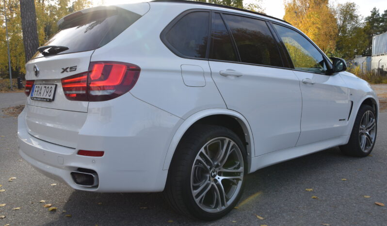 BMW X5 xDrive40d Steptronic M Sport PANORAMA D_VÄRMARE Svensksåld-15 full