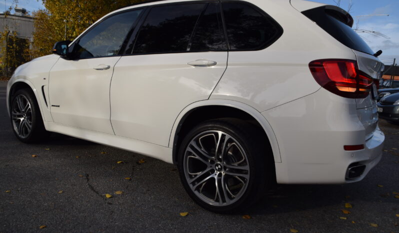 BMW X5 xDrive40d Steptronic M Sport PANORAMA D_VÄRMARE Svensksåld-15 full