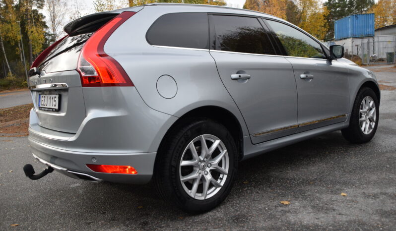 Volvo XC60 D4 Panorama Summum Euro 6 B_Kamera Svensksåld-15 full