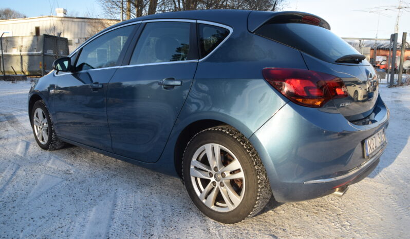 Opel Astra 1.4 Turbo Sport Euro 5 5-Dörrars Farthållare Svensksåld-13 full