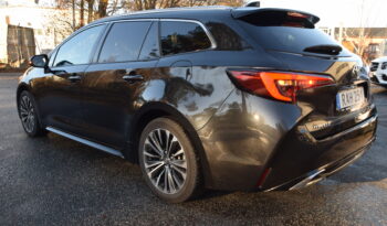 Toyota Corolla Touring Sports Hybrid e-CVT Style Plus Moms Svensksåld-23 full