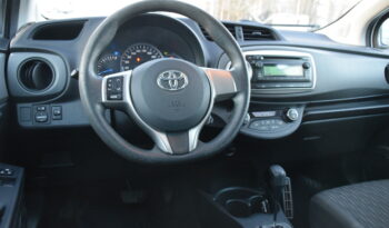 Toyota Yaris 1,5 Hybrid e-CVT Life Euro 5 Sensor Bak Svensksåld-13 full