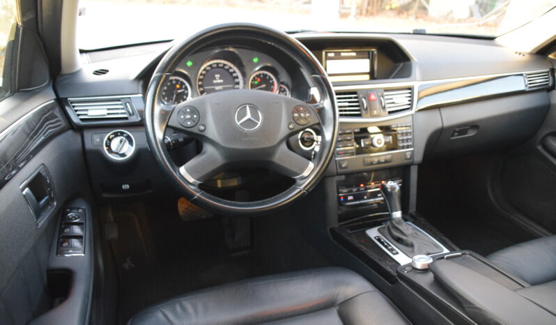 Mercedes-Benz E 250 BlueEFFICIENCY 5G-Tronic Avantgarde Svensksåld-10 full