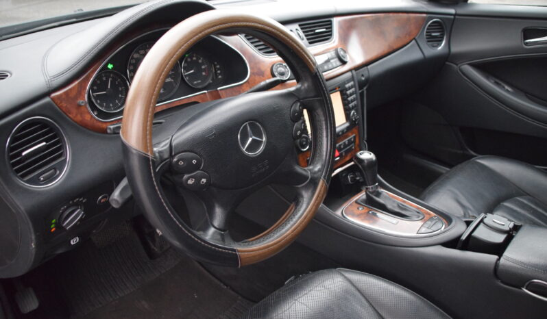 Mercedes-Benz CLS 500 7G-Tronic Euro 4 Taklucka Skinn Auto-05 full