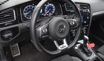 Volkswagen Golf R_Line 1.4 TSI GT Euro 6 B_Värmare Svensksåld-18 full