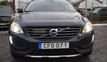 Volvo XC60 D4 AWD  Summum Euro 5 Panorama Tak Skinn Svensksåld-15 full