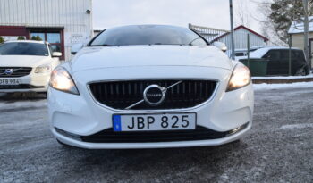 Volvo V40 D2 Geartronic Kinetic Euro 6 Auto D_Värmare Svensksåld-17 full