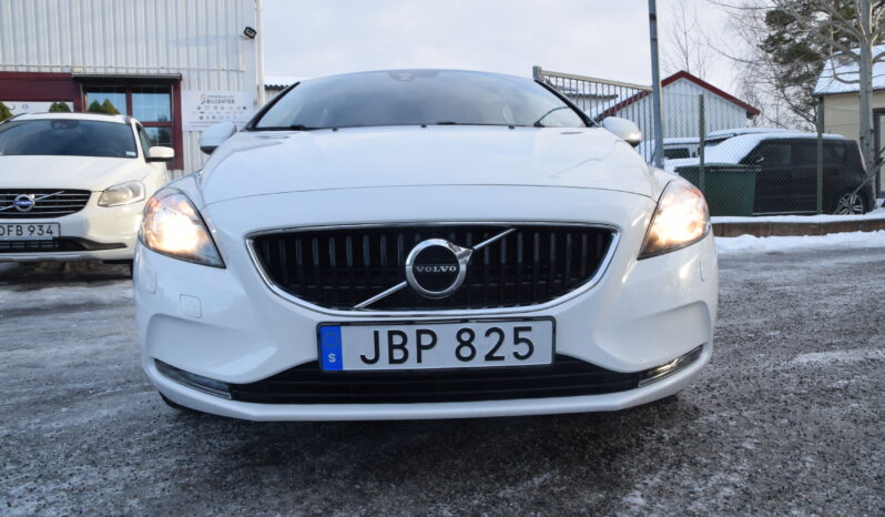 Volvo V40 D2 Geartronic Kinetic Euro 6 Auto D_Värmare Svensksåld-17 full