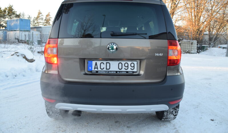 Skoda Yeti 1.2 TSI Experience Euro 5 Navi Auto Svensksåld-12 full