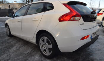 Volvo V40 D2 Geartronic Kinetic Euro 6 Auto D_Värmare Svensksåld-17 full