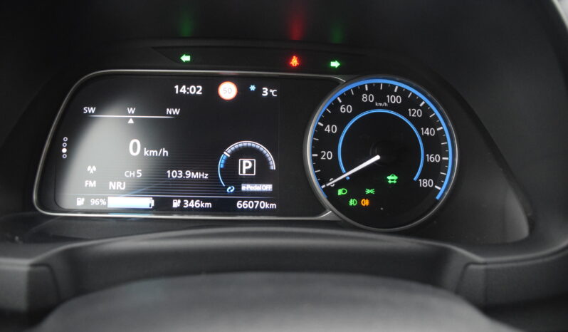 Nissan Leaf e+ 62kwh 217hk N-Connecta 360° Navi CarPlay Svensksåld-21 full