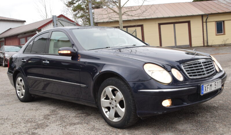 Mercedes-Benz E 200 Kompressor Elegance 5G-Tronic Euro 4 Auto Svensksåld-06 full