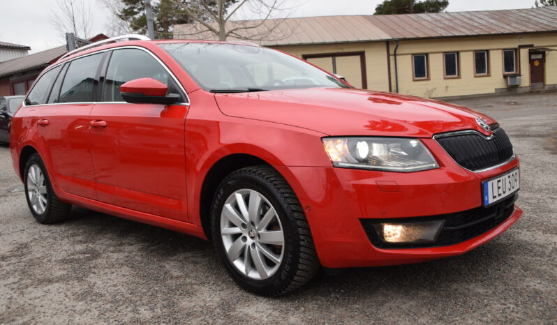 Skoda Octavia Kombi 1.2 TSI Style Euro 6 B-Värmare Auto Svensksåld-16 full