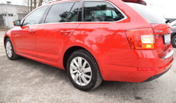 Skoda Octavia Kombi 1.2 TSI Style Euro 6 B-Värmare Auto Svensksåld-16 full