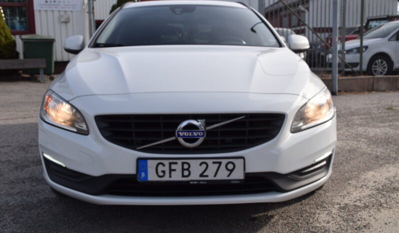 Volvo V60 D4 190HK Geartronic Kinetic Euro 6 D-Värmare Ny Kamrem Svensksåld-17 full