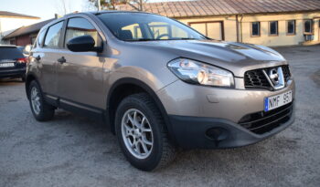 Nissan Qashqai 2.0 CVT Euro 5 Auto 9700Mil Svensksåld-10 full